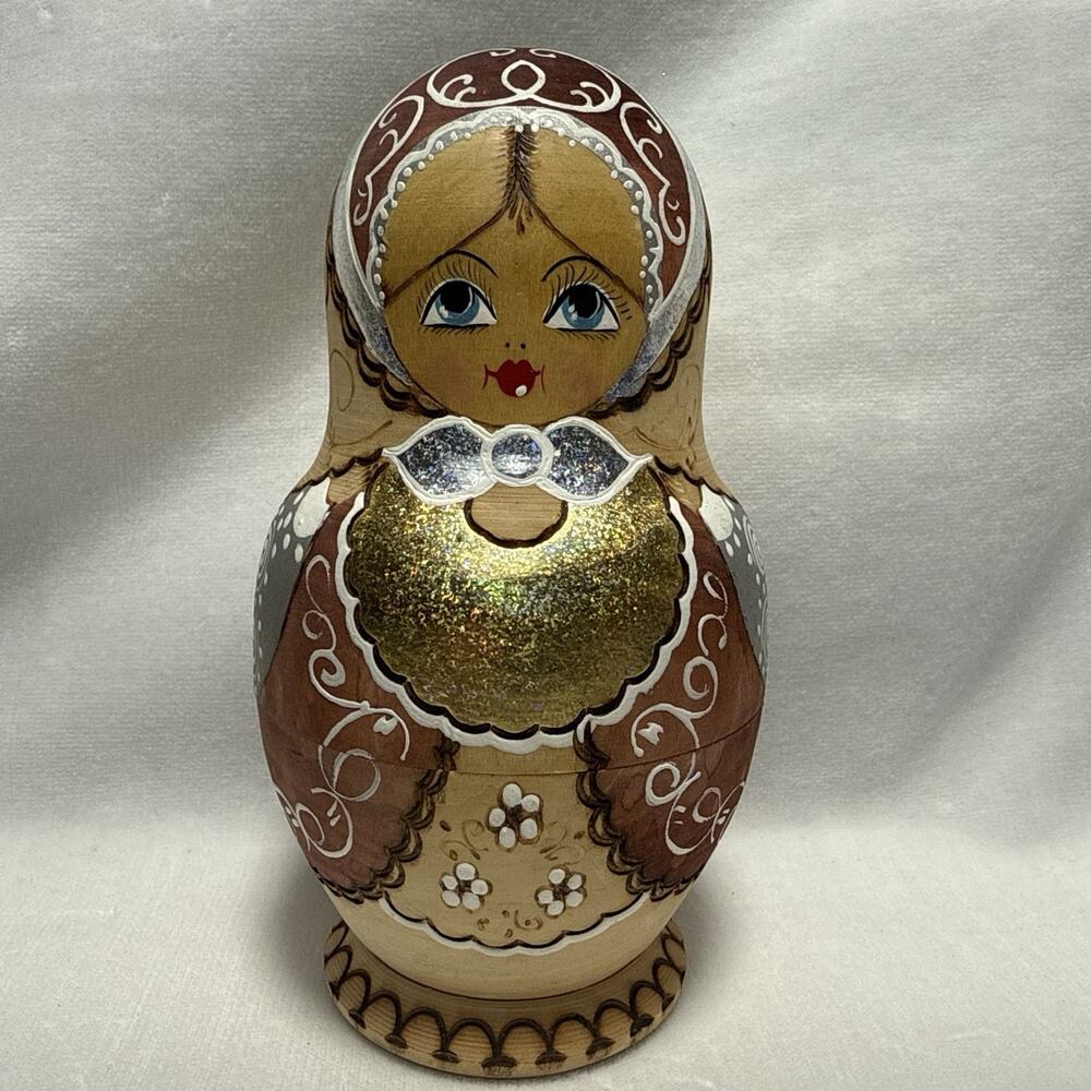Stunning Russian Wooden Matryoshka Babushka Nesting Doll Hand Painted (5)